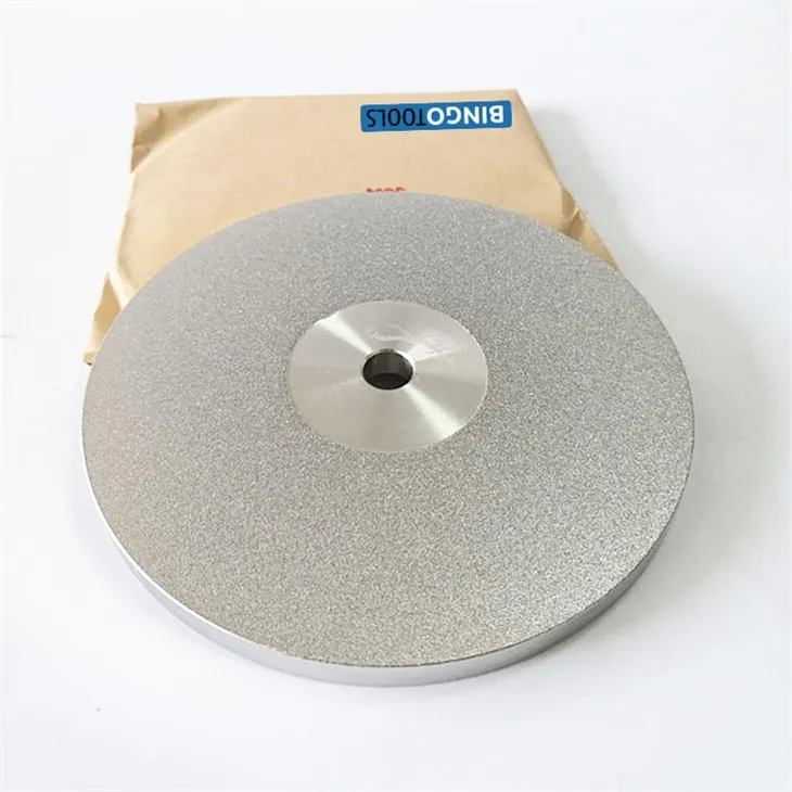 Ua tiav pob zeb diamond sib tsoo log